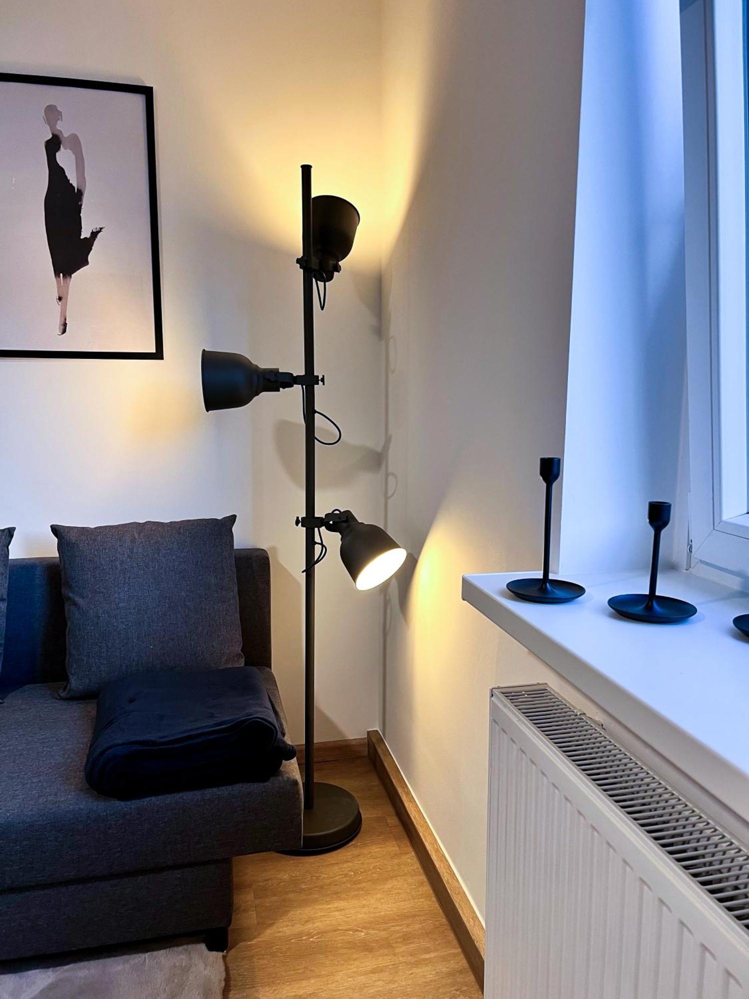 Zentrale Wohlfuehloase Mit Parkplatz Apartman Osnabrück Kültér fotó